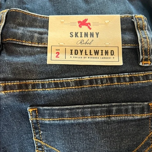 Idyllwind brand new Size 2 Embellished Blue Jeans - Picture 5 of 9